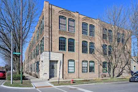 5235 N Ravenswood Ave #22 Chicago, IL 60640