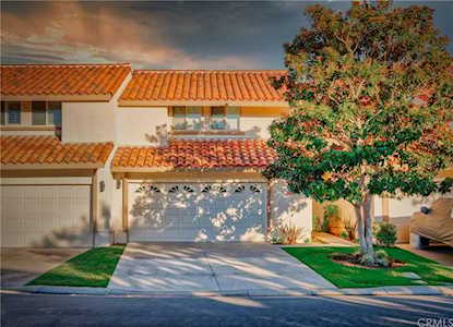 20906 Seacoast Circle Huntington Beach, CA 92648