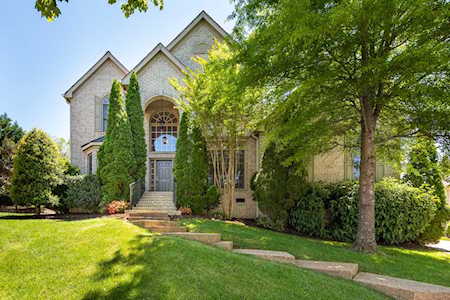 400 Beauchamp Cir Franklin, TN 37067