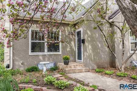 1901 S Main Ave Sioux Falls, SD 57105
