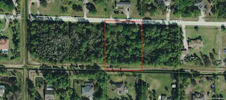 17636 N 63rd Road Road Loxahatchee, FL 33470