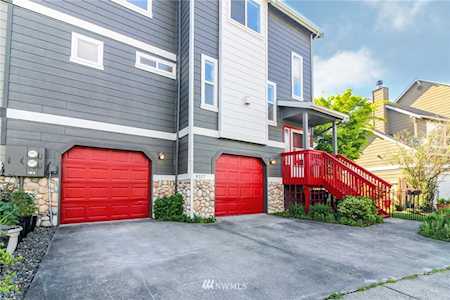 8327 Peggys Place SE Snoqualmie, WA 98065