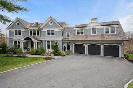 64 Cartwright Road Wellesley, MA 02482