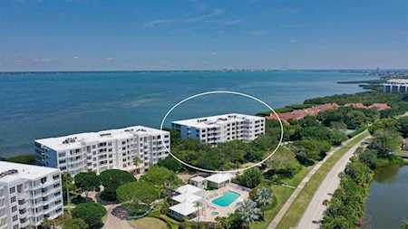 2410 Harbourside Dr #132 Longboat Key, FL 34228