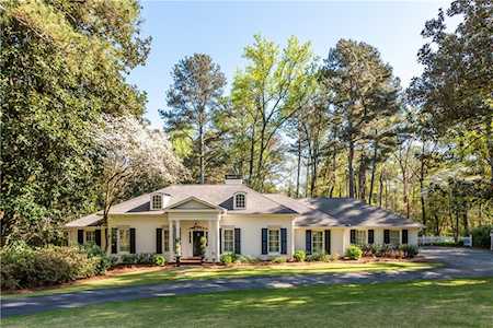 4010 Parian Ridge Rd Atlanta, GA 30327