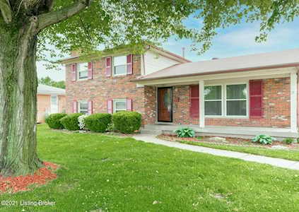 6617 Lunar Dr Louisville, KY 40258