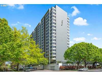 1220 NE 17th Ave #5A Portland, OR 97232