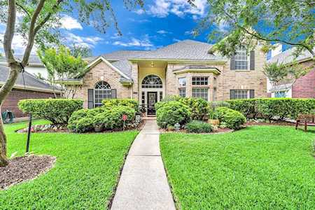 2523 Berkley Ct Richmond, TX 77406