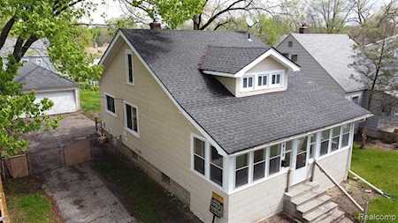 1618 W Hazelhurst St Ferndale, MI 48220