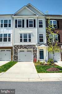 4813 Six Forks Dr Upper Marlboro, MD 20772