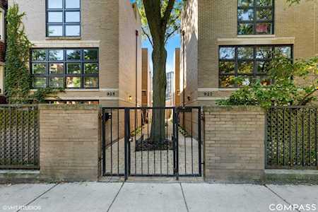 927 W Wrightwood Ave #C Chicago, IL 60614