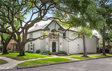 4039 Riley St West University Place, TX 77005