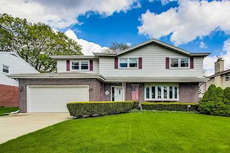215 S Ridge Ave Arlington Heights, IL 60005