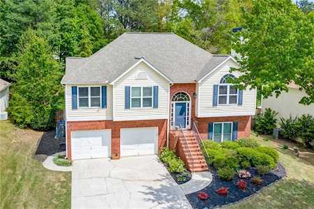 707 Rising Way Woodstock, GA 30189