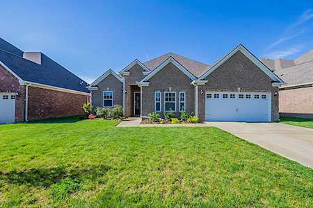 4427 Oaktown Burrows Dr Murfreesboro, TN 37129