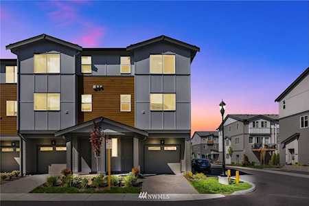 19404 36th Ave SE #F Bothell, WA 98012