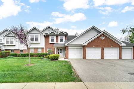 1413 Hawkes St #6 Arlington Heights, IL 60004