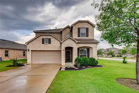 112 Adoquin TRL Buda, TX 78610