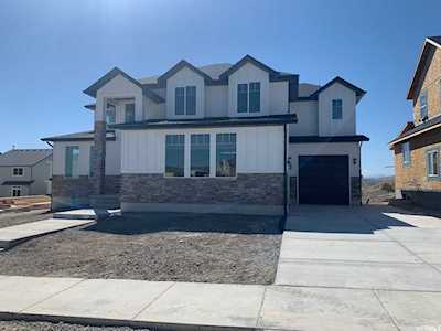 943 W Fairfield Rd Saratoga Springs, UT 84045