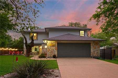 3904 Reynosa DR Austin, TX 78739