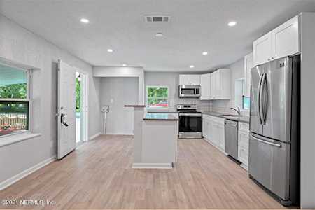 13177 Cole Ct Jacksonville, FL 32218