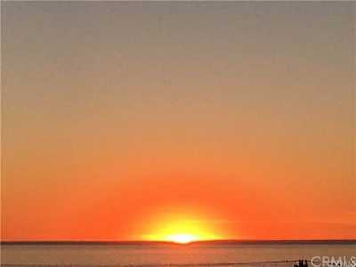 1211 Bayview Dr Manhattan Beach, CA 90266
