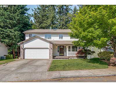 11116 NW 9th Ave Vancouver, WA 98685