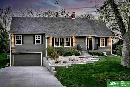 558 S 87th Circle Omaha, NE 68114