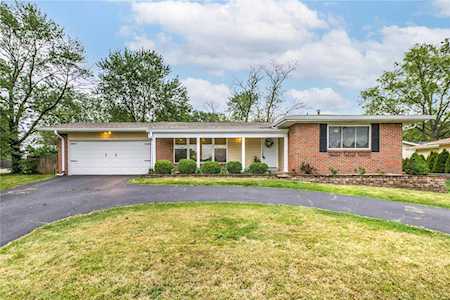 1696 Schulte Rd St Louis, MO 63146