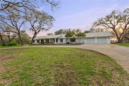2901 Mount Sharp RD Wimberley, TX 78676