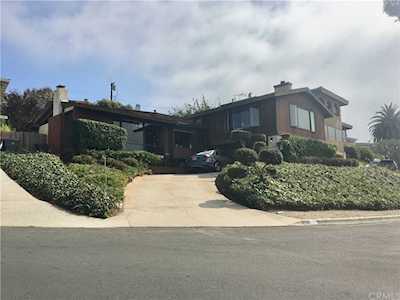 254 Via Los Miradores Redondo Beach, CA 90277