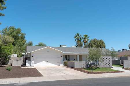 220 W Waltann Lane Phoenix, AZ 85023