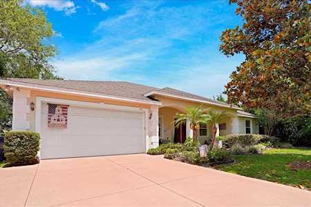 201 Harbour Gardens Ct Orlando, FL 32806