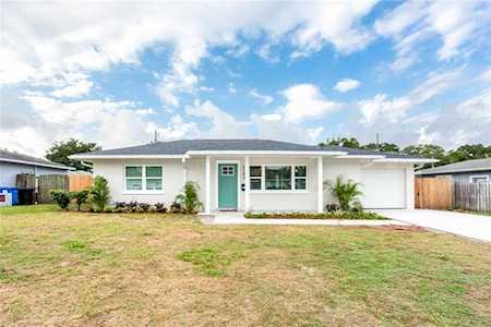 5284 36th Ave N St Petersburg, FL 33710