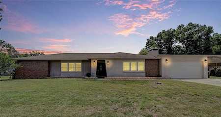 3238 Lake Saxon Dr Land O Lakes, FL 34639