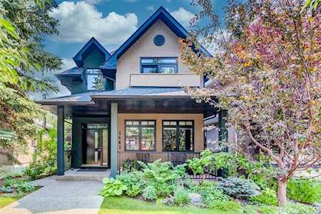 1641 Westmount Rd NW Calgary, AB T2N 3M2