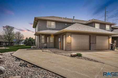 908 S Joseph Pl Sioux Falls, SD 57106