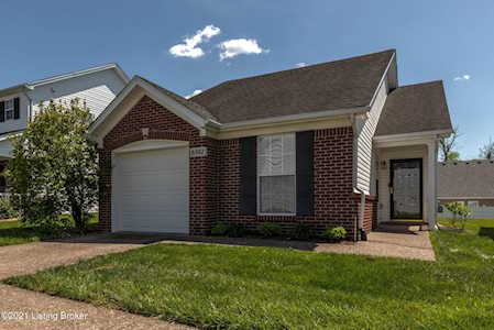 8302 Arbor Meadow Way Louisville, KY 40228
