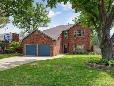 1705 Altacrest Drive Grapevine, TX 76051