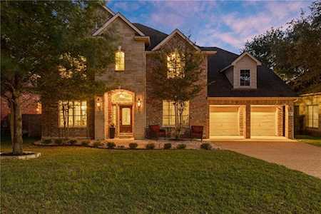 6420 Magenta LN Austin, TX 78739