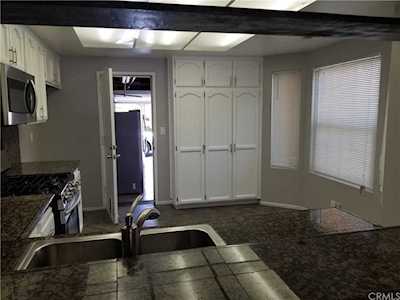 2149 Barclay Court Santa Ana, CA 92701