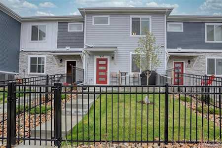 637 Stonebridge Dr Longmont, CO 80503