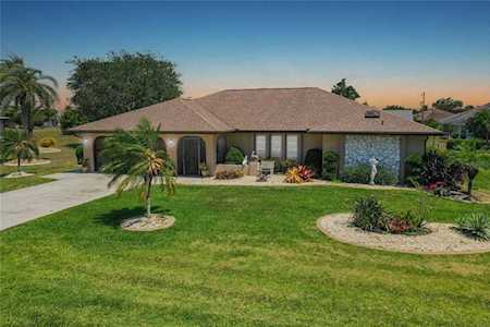 25379 Paladin Ln Port Charlotte, FL 33983