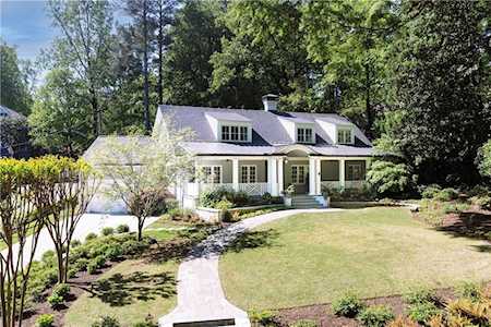 2095 Springlake Dr NW Atlanta, GA 30305
