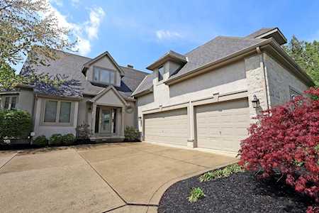 8453 Greenside Drive Dublin, OH 43017