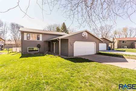 5705 W 56Th St Sioux Falls, SD 57106