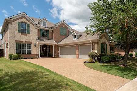 8381 Fullerton Street Lantana, TX 76226
