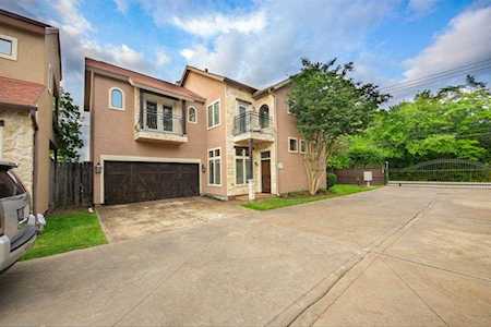 11020 Little John Way Houston, TX 77043