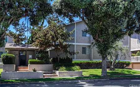 511 Meyer Ln #18 Redondo Beach, CA 90278
