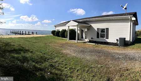 8640 Patuxent Ave Broomes Island, MD 20615